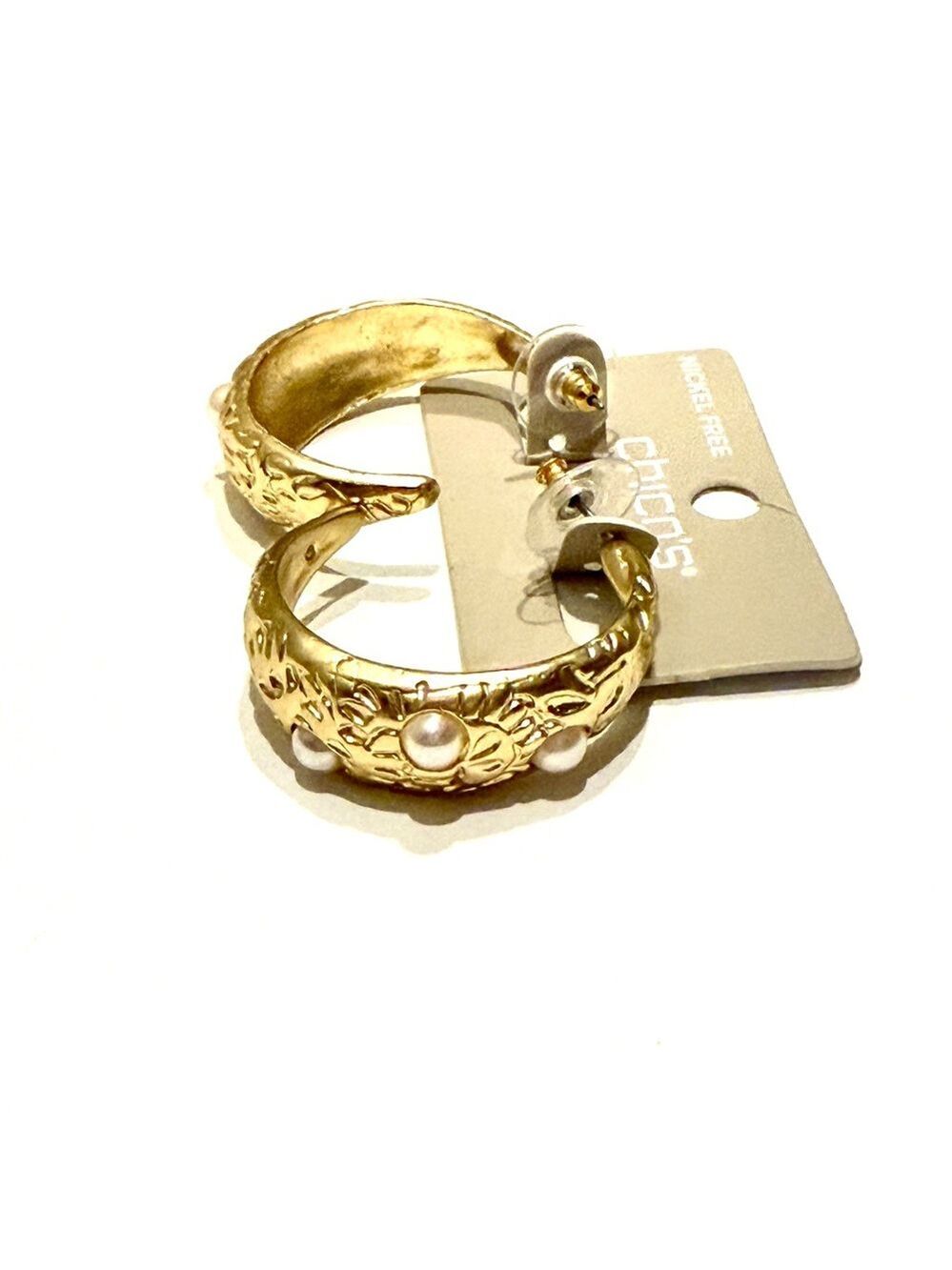 CHICO’S Gold Pearl Embossed Hoop Earrings | NWT